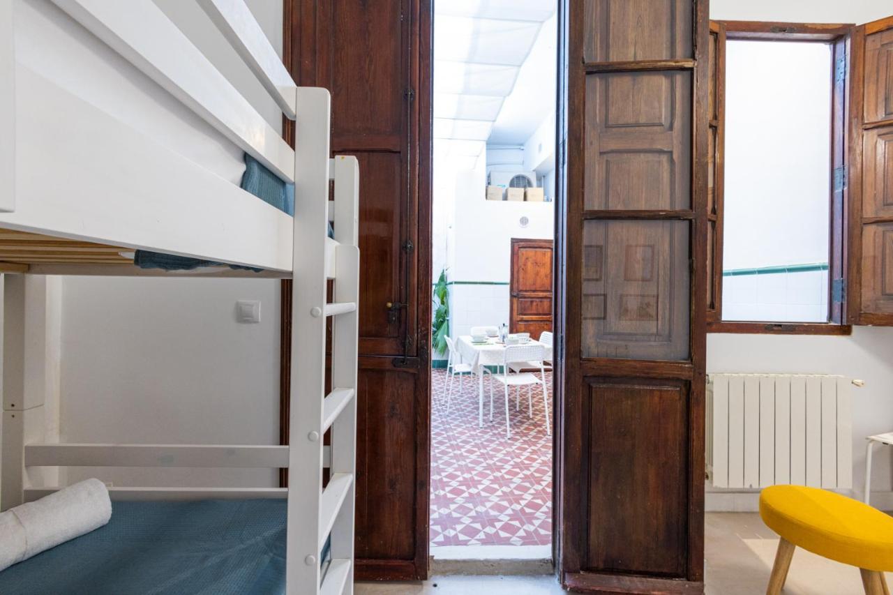 Florit Flats - Traditional House In El Cabanyal Apartment Valencia Bagian luar foto